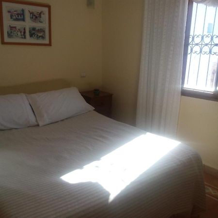 Hostal Gernika Šafšawán Exteriér fotografie