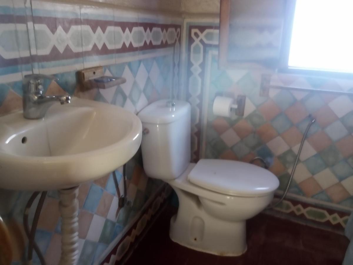 Hostal Gernika Šafšawán Exteriér fotografie